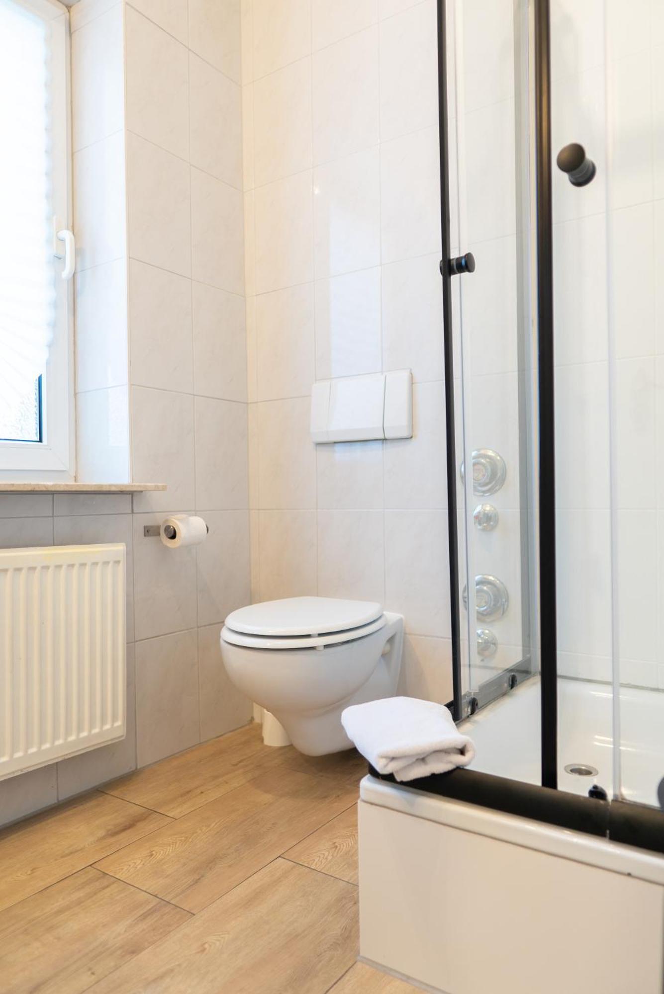 Apartment Hotel Lindeneck Ерфурт Екстер'єр фото